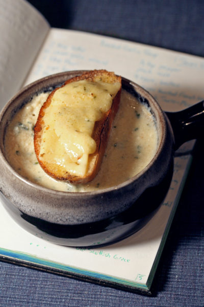 Toasted Garlic Soup