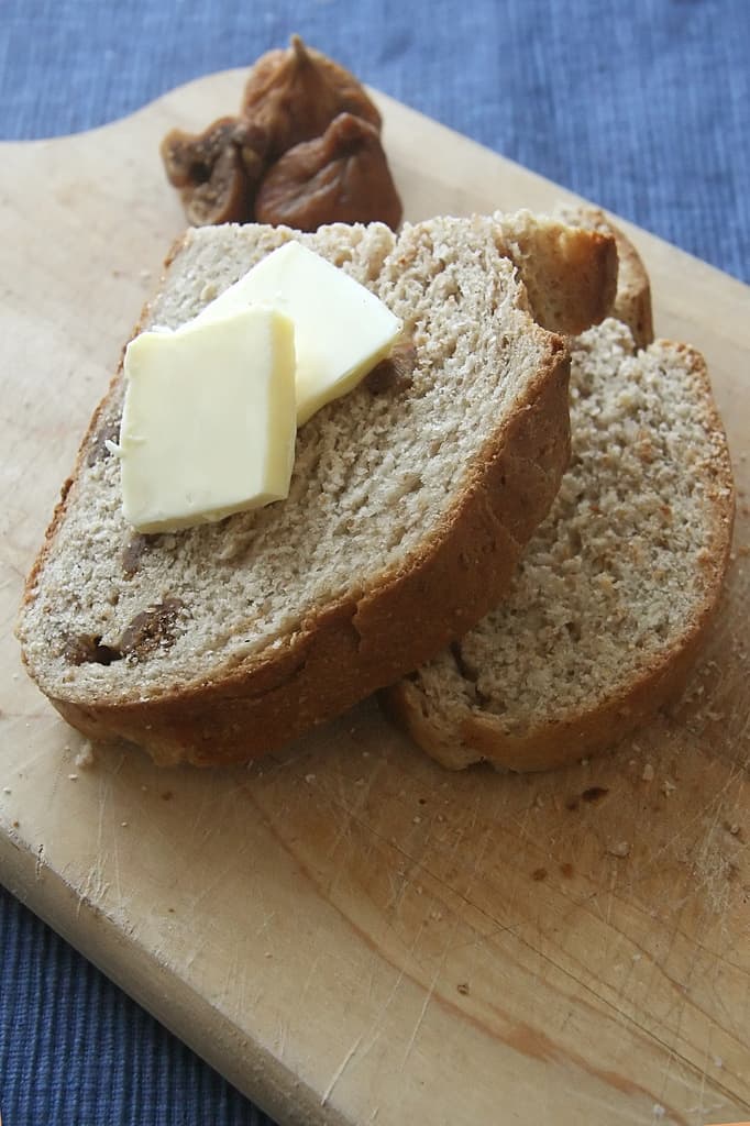 Red Fife and Rye Bread