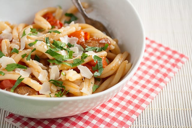 Easy Cherry Tomato Pasta