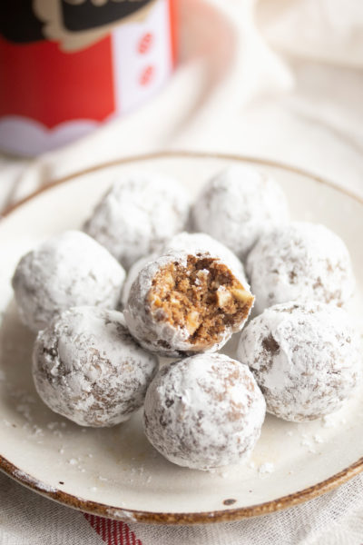 Gingersnap Balls